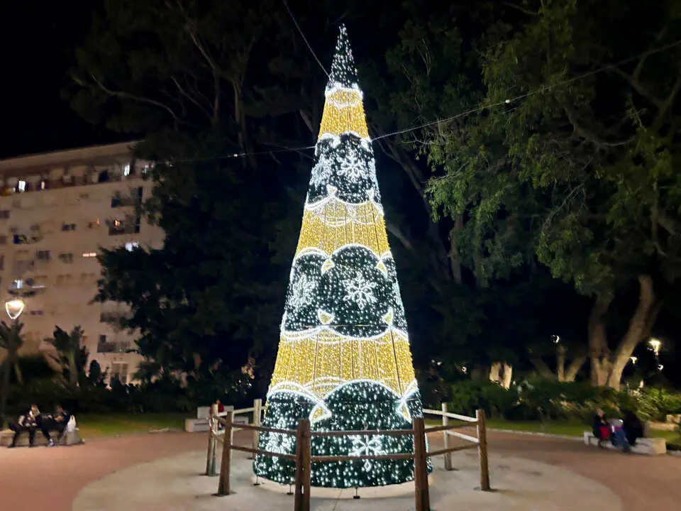 Inauguraci&oacute;n del alumbrado navide&ntilde;o de Ceuta 