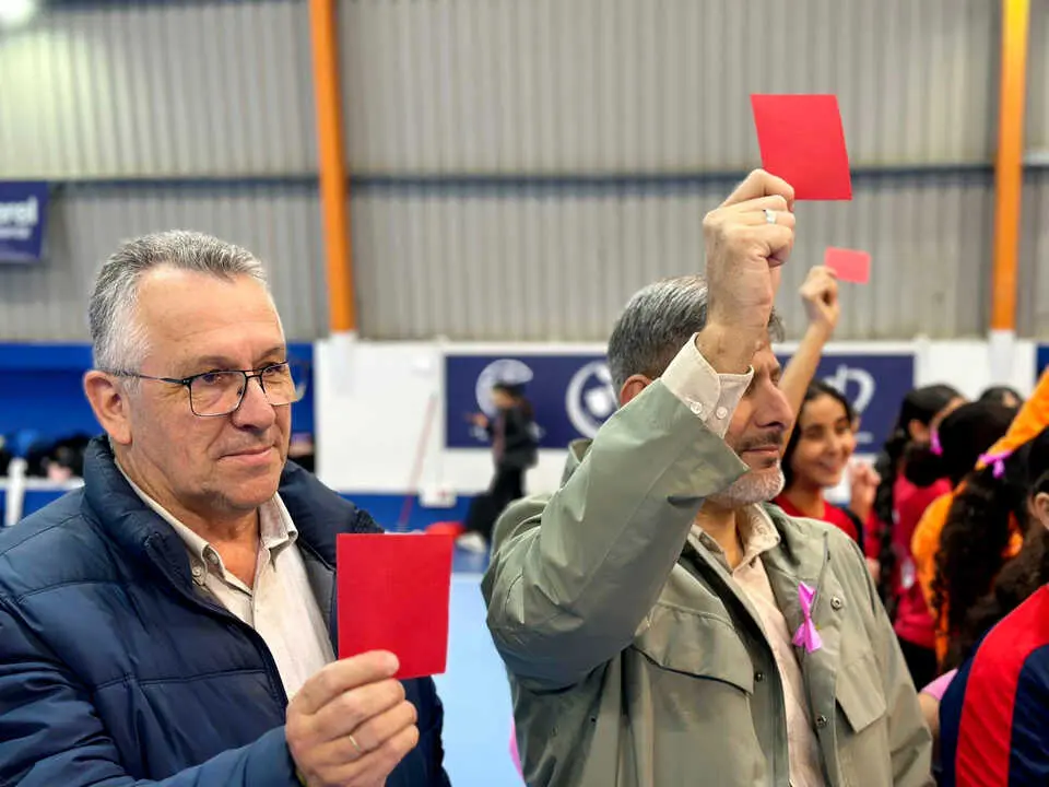El Club Balonmano Ram&oacute;n y Cajal dice 'No' a la Violencia de G&eacute;nero (18)