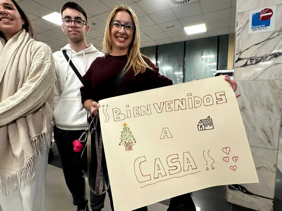 La Legi&oacute;n y Regulares llegan a Ceuta tras su misi&oacute;n en Irak (20)
