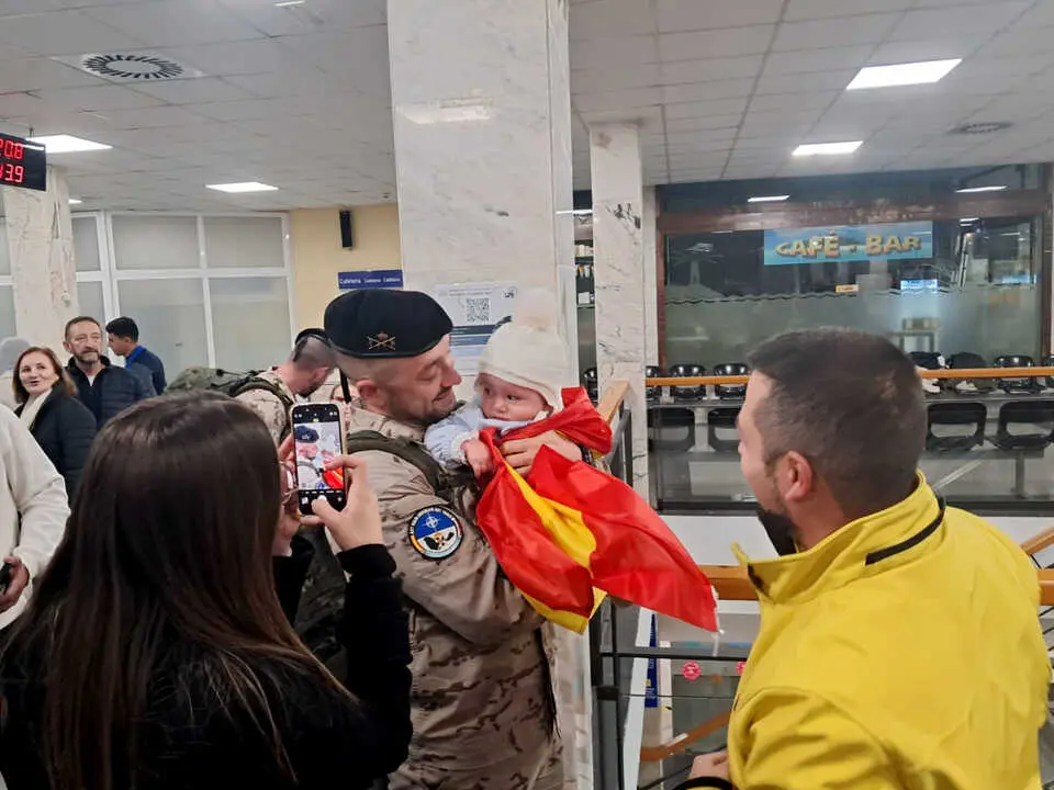 El regreso a Ceuta tras su misi&oacute;n en Irak del contingente de la Comandancia General, en im&aacute;genes  (2)