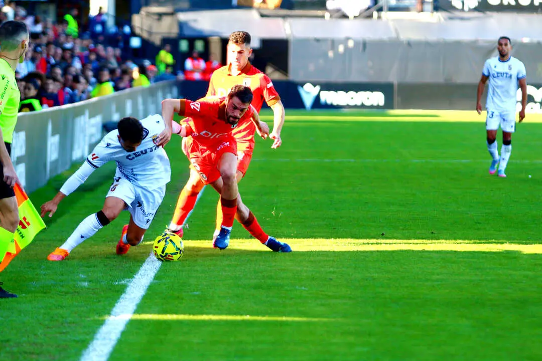 Encuentro entre la AD Ceuta FC y el Burgos CF (31)