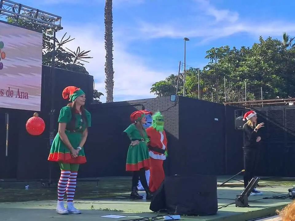 Fiesta infantil en el Auditorio de La Marina / C&eacute;sar Mart&iacute;n