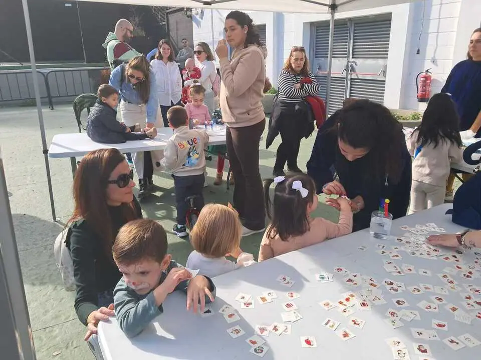 Fiesta infantil en el Auditorio de La Marina / C&eacute;sar Mart&iacute;n