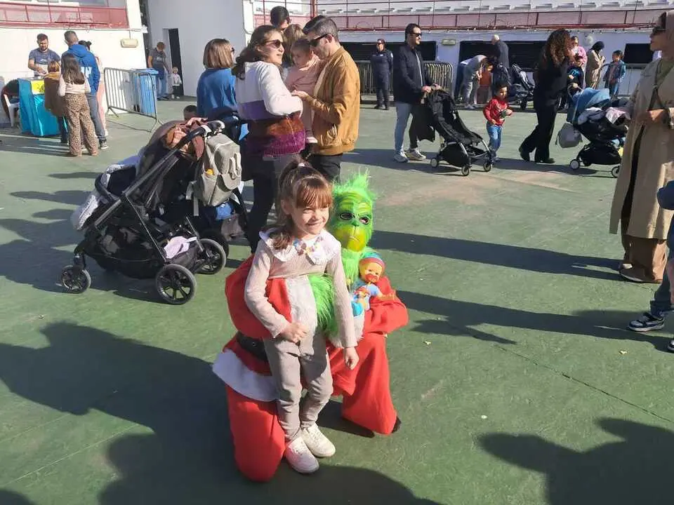 Fiesta infantil en el Auditorio de La Marina / C&eacute;sar Mart&iacute;n