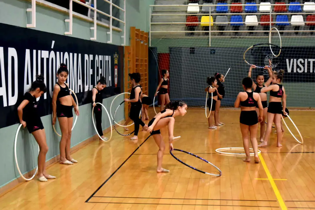 Jornadas solidarias de la Federaci&oacute;n de Gimnasia R&iacute;tmica de Ceuta (16)