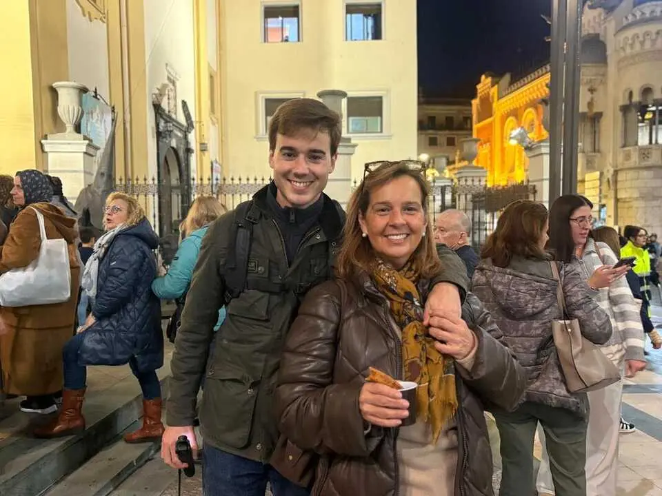 Chocolate, churros y Zamboba: la Navidad llega a Plaza de los Reyes / Alma Palomino