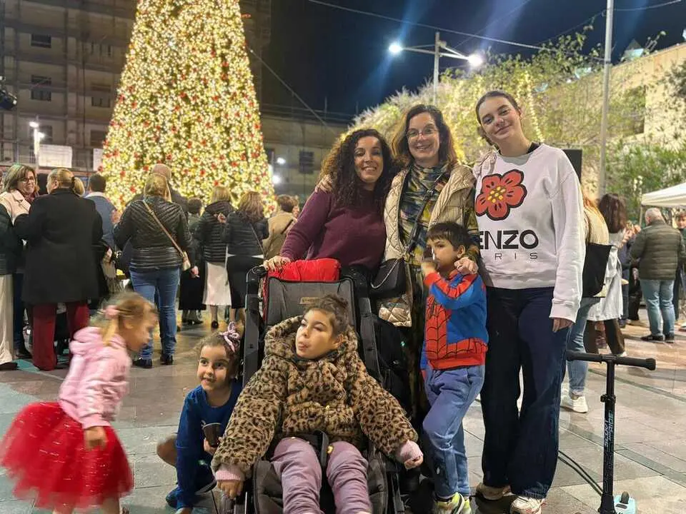 Chocolate, churros y Zamboba: la Navidad llega a Plaza de los Reyes / Alma Palomino