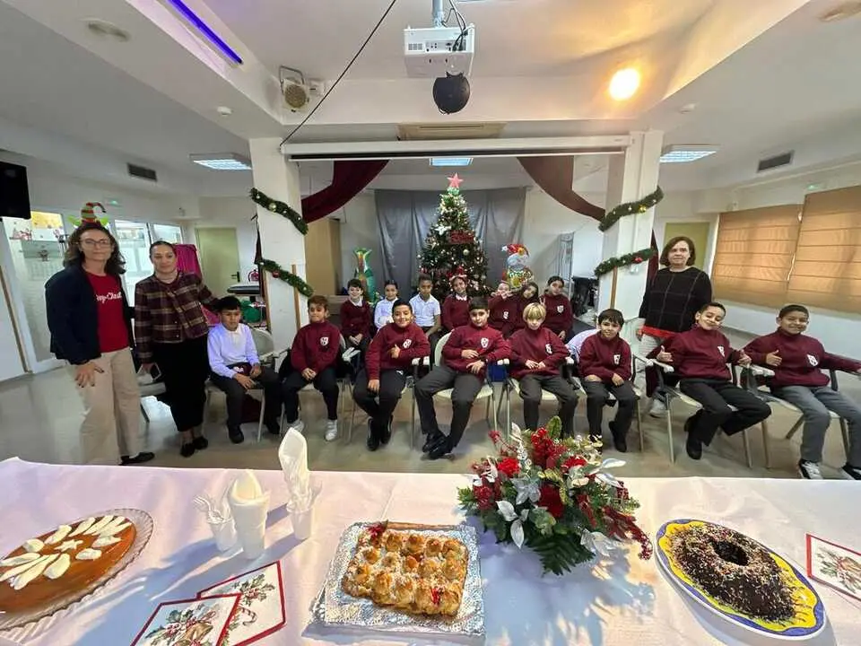 Concurso de Reposter&iacute;a en el Centro Social del Mayor / Mohammed Ettouileb