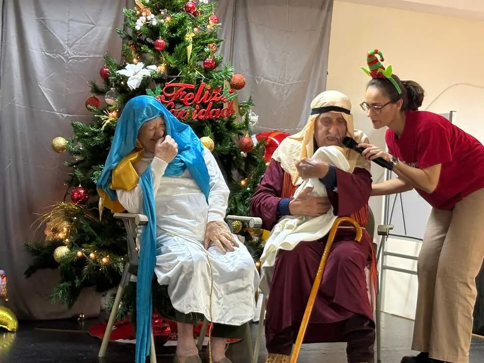 La representaci&oacute;n teatral del Centro Social de Mayores por Navidad