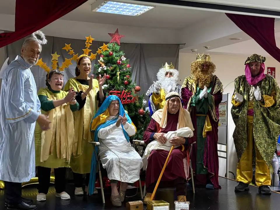 La representaci&oacute;n teatral del Centro Social de Mayores por Navidad