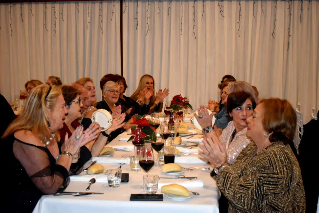 Cena de Navidad de los Mayores  (26)