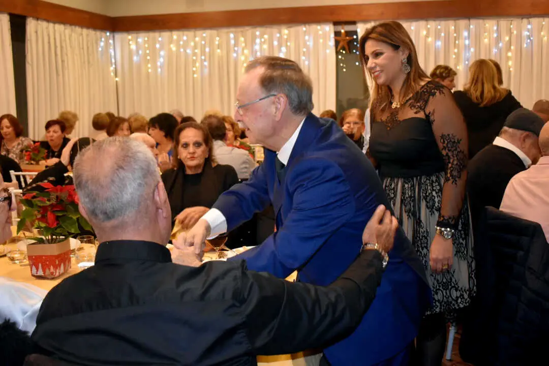 Segunda cena de Navidad de mayores (34)