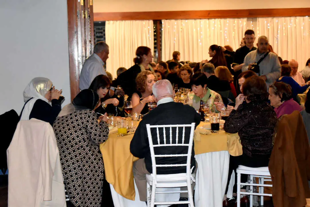 Segunda cena de Navidad de mayores (24)