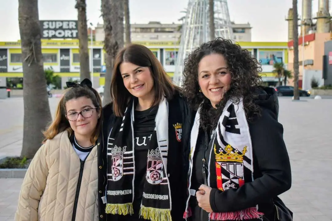 La afici&oacute;n de la AD Ceuta FC rumbo a M&aacute;laga (25)