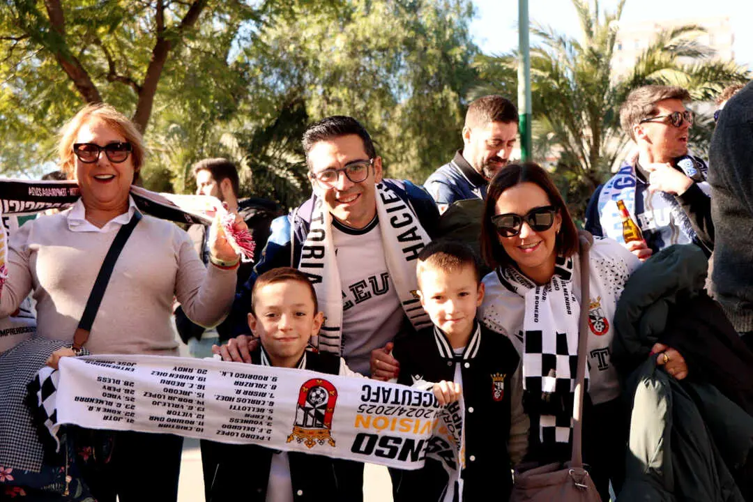 La afici&oacute;n de la AD Ceuta FC ya se encuentra en M&aacute;laga  (5)