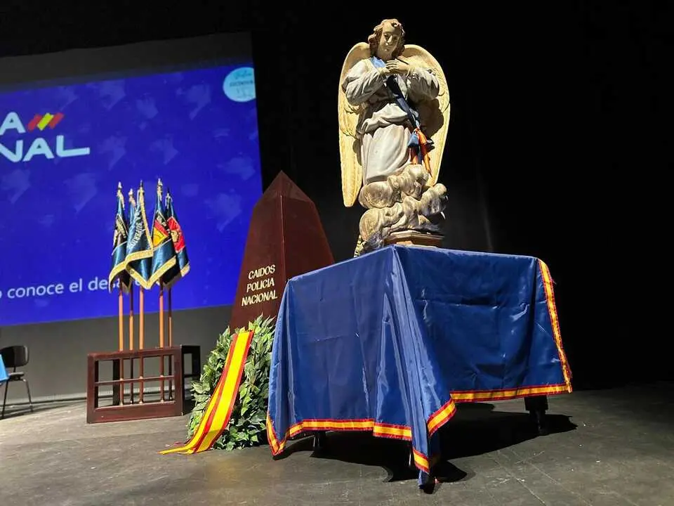 Conmemoraci&oacute;n del 202 aniversario de la creaci&oacute;n de la Polic&iacute;a Nacional / Mohamed Ettouileb