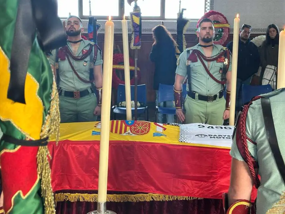 El Tercio Duque de Alba 2&ordm; de La Legi&oacute;n rinde honores al Capit&aacute;n &Aacute;lvaro Garc&iacute;a. Foto: Mohamed Ettouileb