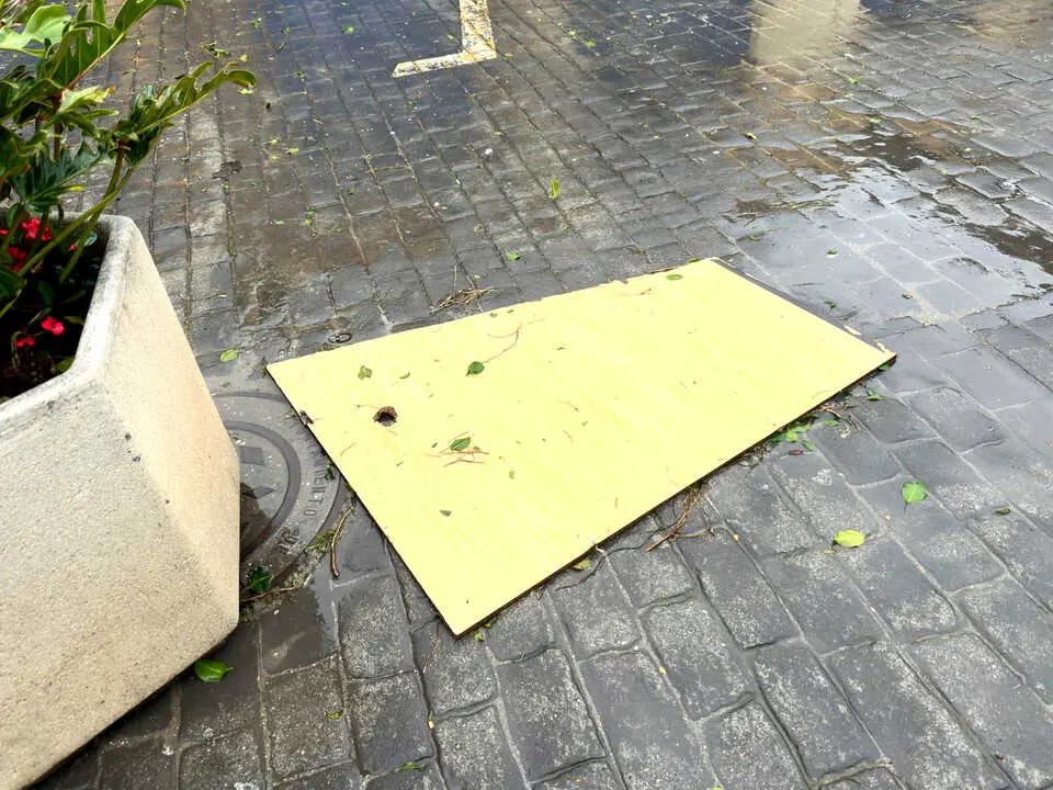 Efectos del fuerte temporal en Ceuta. Foto: Mohamed Ettouileb