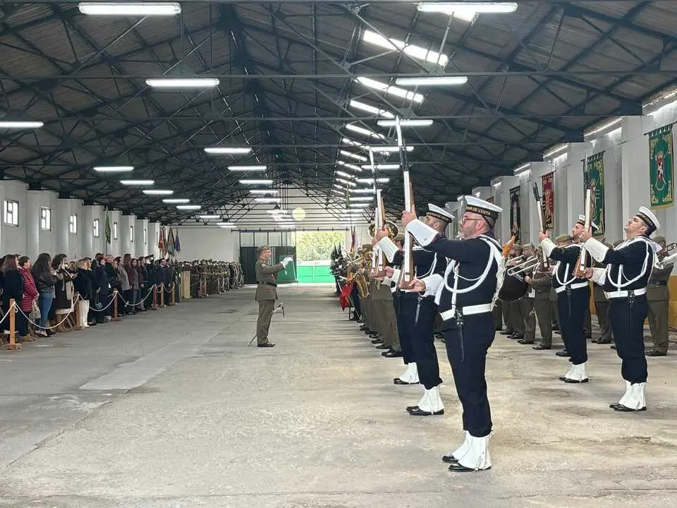 Para militar en honor a San Juan Bosco,  patr&oacute;n de Cuerpo de Especialistas del Ejercito de Tierra. Foto; Alma Palomino