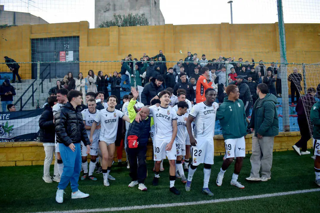 Encuentro entre el filial de la AD Ceuta FC y la Real Balomp&eacute;dica Linense  (15)