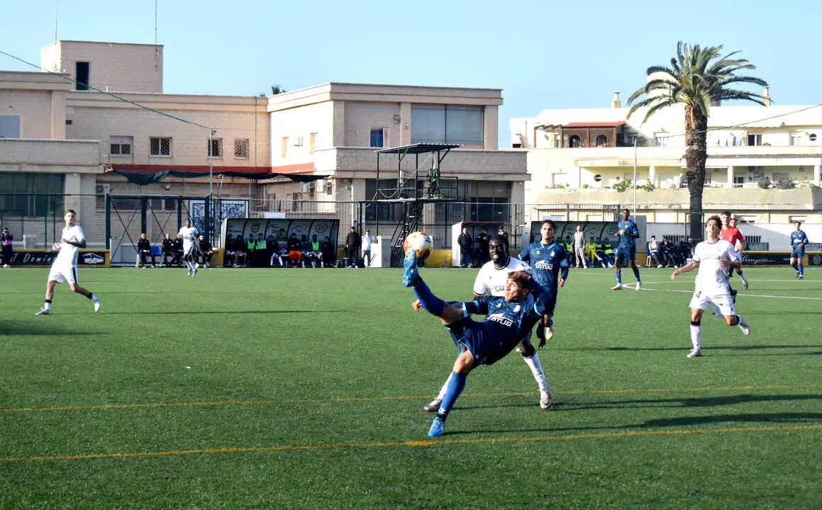 Encuentro entre el filial de la AD Ceuta FC y la Real Balomp&eacute;dica Linense  (29)