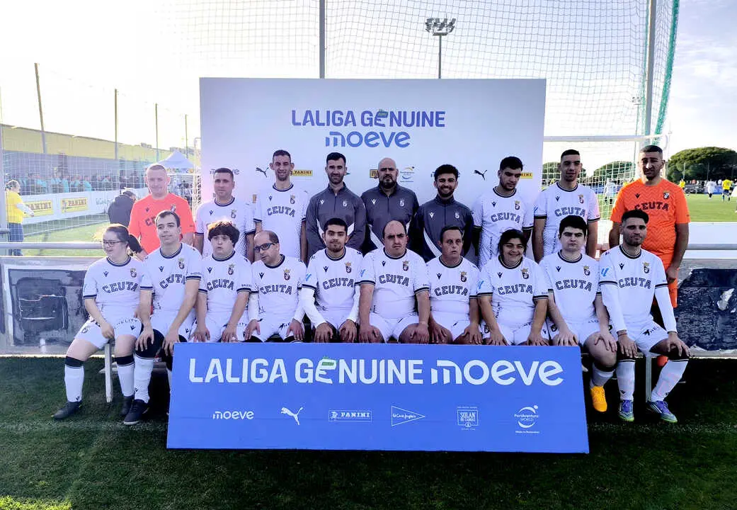 Equipo de la AD Ceuta FC de la Liga Genuine en C&aacute;diz  (15)