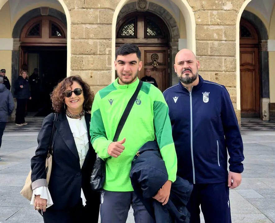 Equipo de la AD Ceuta FC de la Liga Genuine en C&aacute;diz  (9)