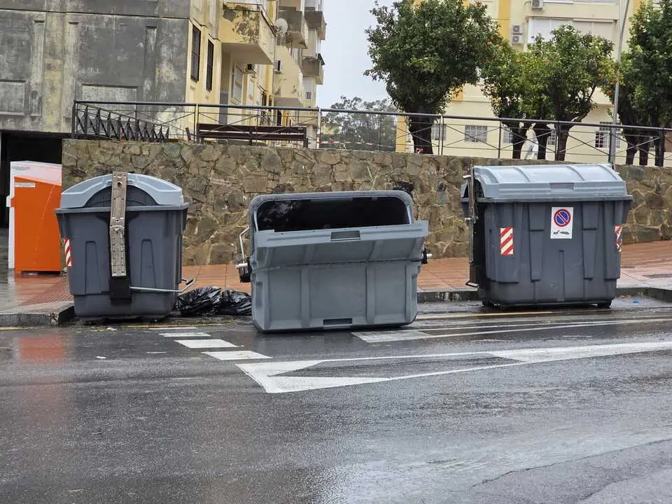 Los efectos de la alerta naranja en Ceuta Laura Ortiz (5)