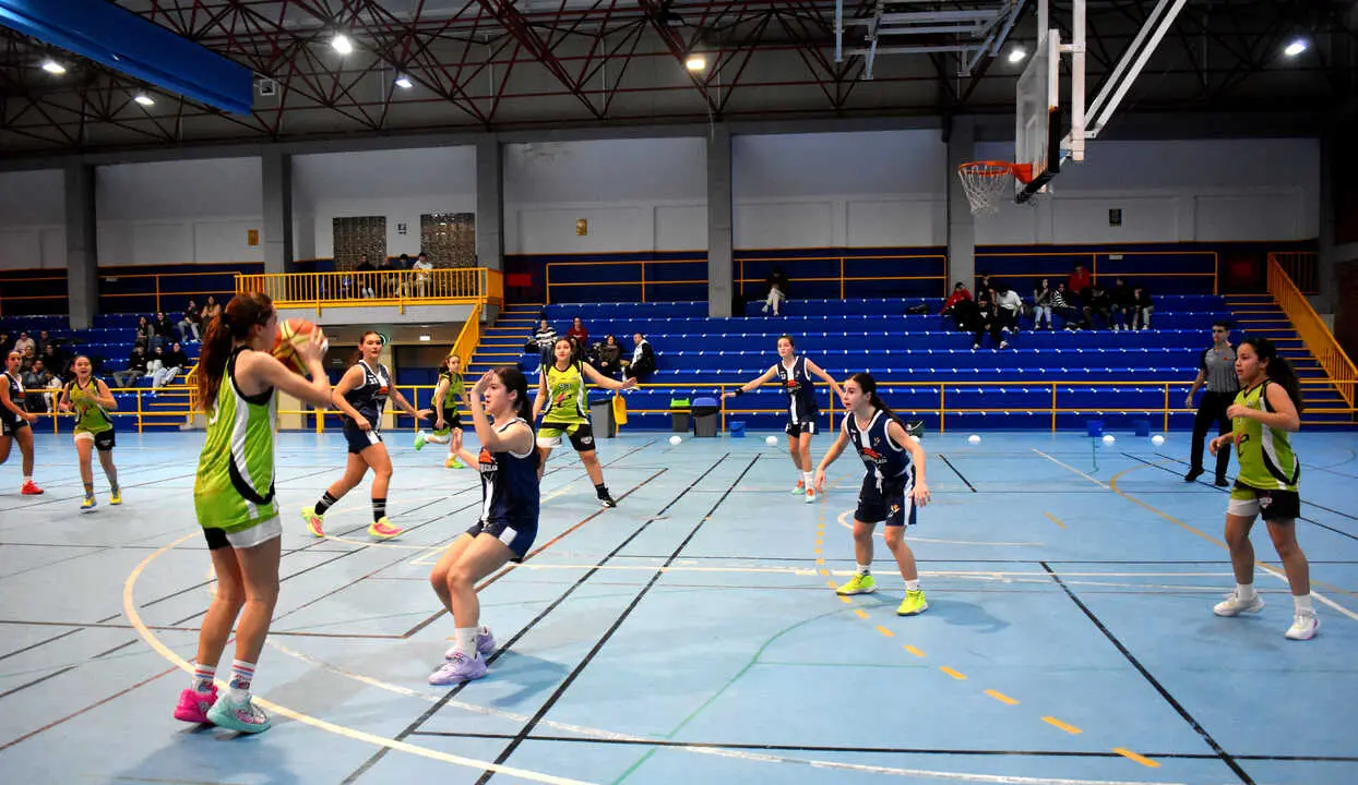 Encuentro de la Liga Auton&oacute;mica de Baloncesto entre el CB Ceuta y el CB La Inmaculada (11)