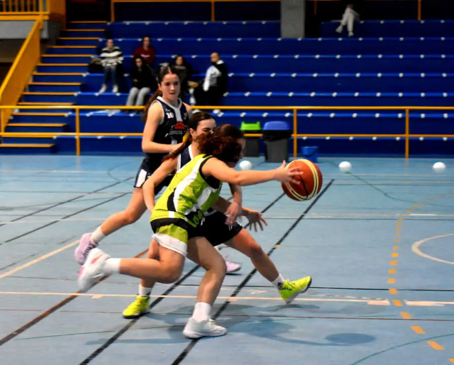 Encuentro de la Liga Auton&oacute;mica de Baloncesto entre el CB Ceuta y el CB La Inmaculada (10)