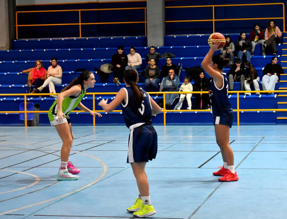 Encuentro de la Liga Auton&oacute;mica de Baloncesto entre el CB Ceuta y el CB La Inmaculada