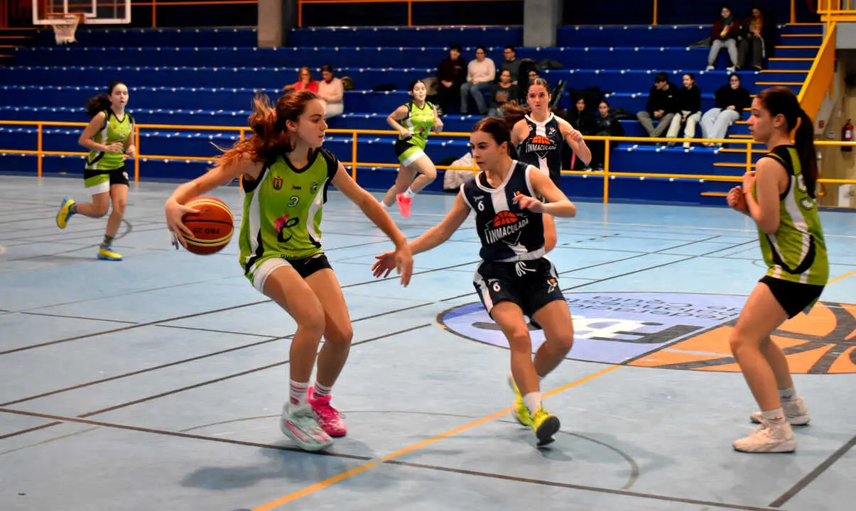 Partido de la Liga Auton&oacute;mica de Baloncesto entre el CB Ceuta y el CB La Inmaculada (4)