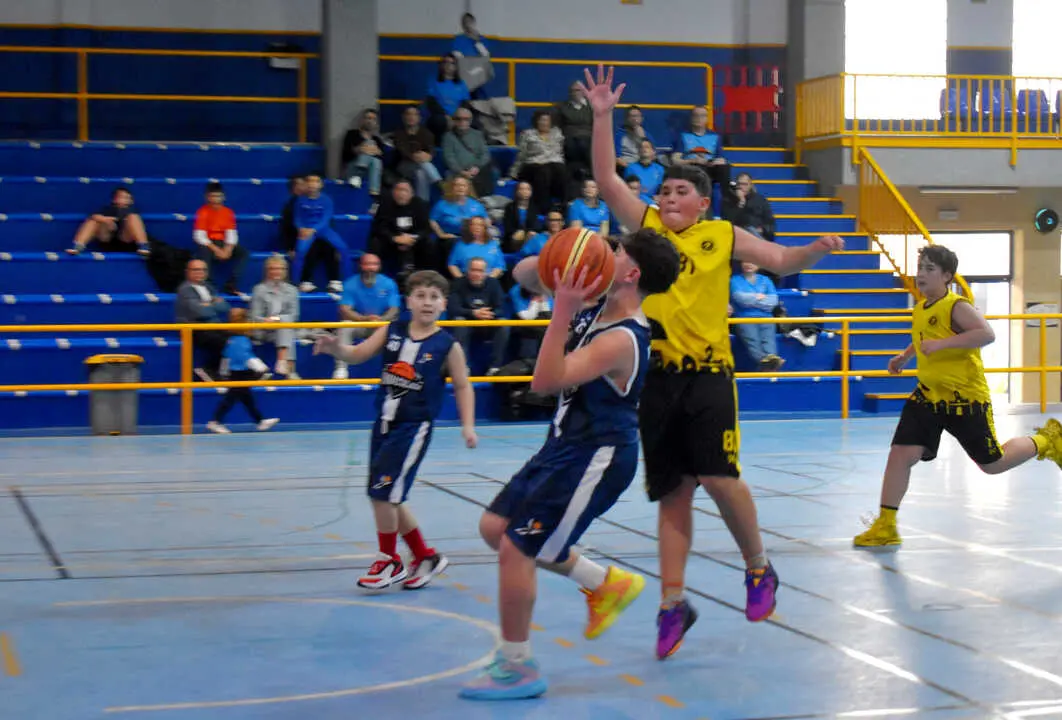 Encuentro entre el CB La Inmaculada y el CB Chiclana Ituci (33)