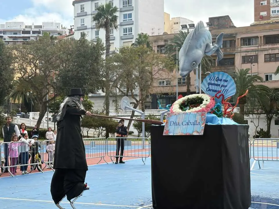 La quema de la caballa y la entrega de premios, en im&aacute;genes / Alma Palomino