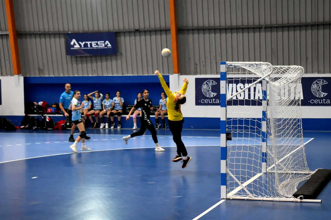 Encuentro de Liga Andaluza de Balonmano Infantil entre el CB Ram&oacute;n y Cajal y el Algeciras Promesas (16)