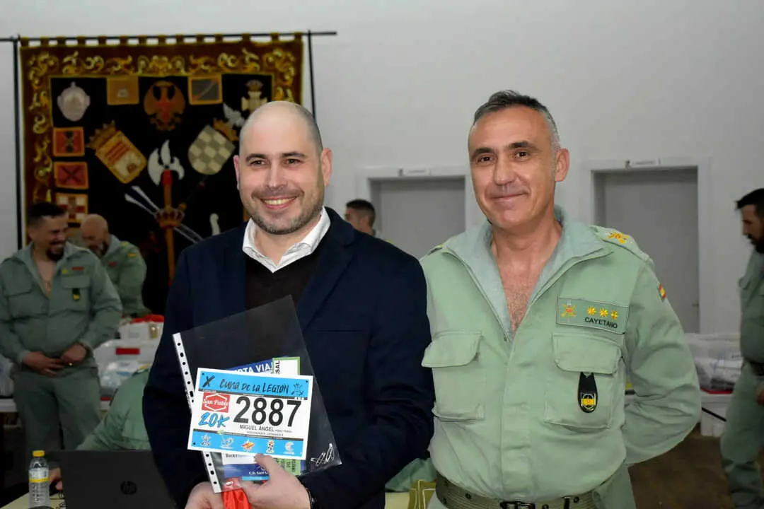 Segunda jornada de recogidas de dorsales de la Cuna de la Legi&oacute;n  (1)