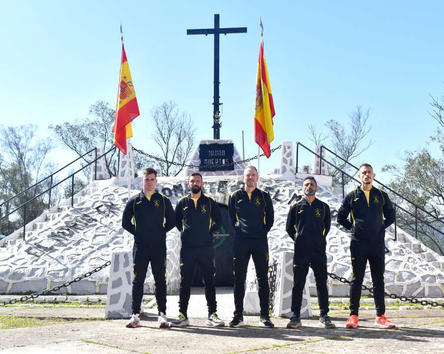Equipos del Tercio Duque de Alba 2&ordm; de la Legi&oacute;n que participan en la Cuna  (6)