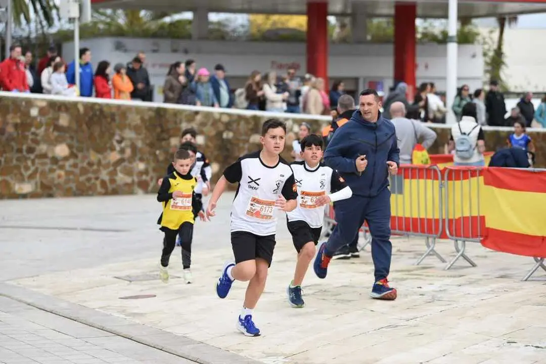 Cuna de La Legi&oacute;n joven y benjam&iacute;n / Rafa B&aacute;ez