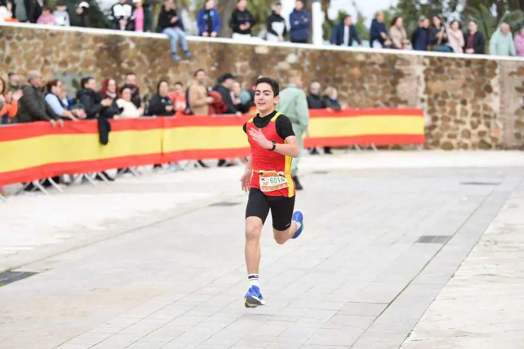 Cuna de La Legi&oacute;n joven y benjam&iacute;n / Rafa B&aacute;ez