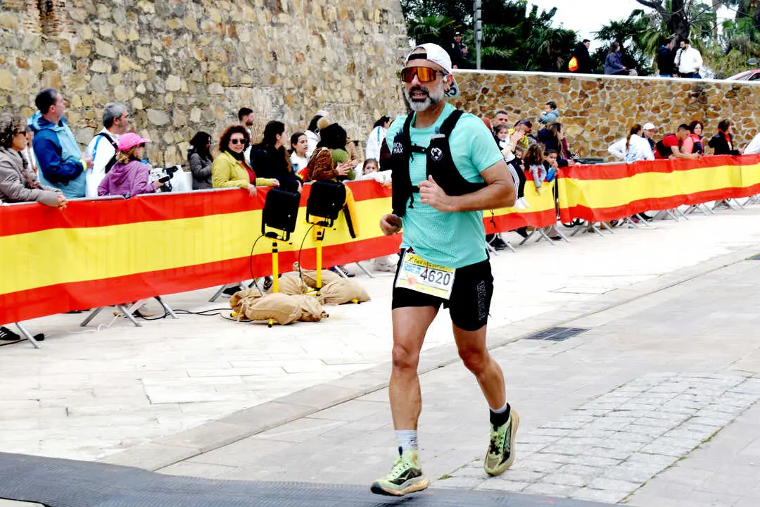 Llegada a meta de la prueba de 50 kil&oacute;metros de la Cuna de la Legi&oacute;n de Ceuta (68)