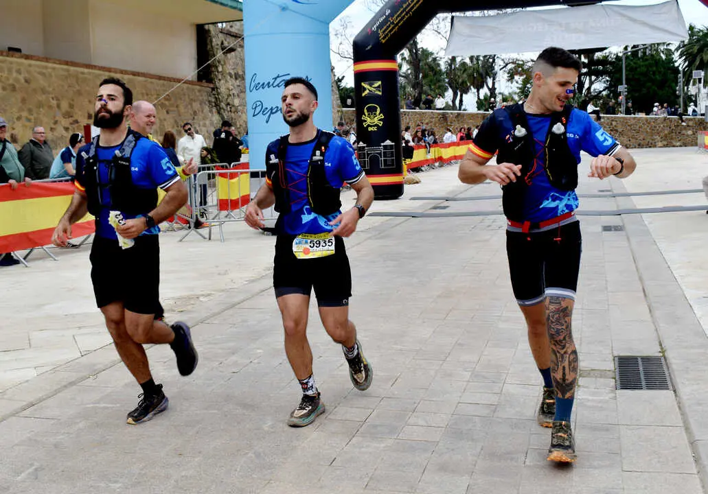 Llegada a meta de la prueba de 50 kil&oacute;metros de la Cuna de la Legi&oacute;n de Ceuta (64)