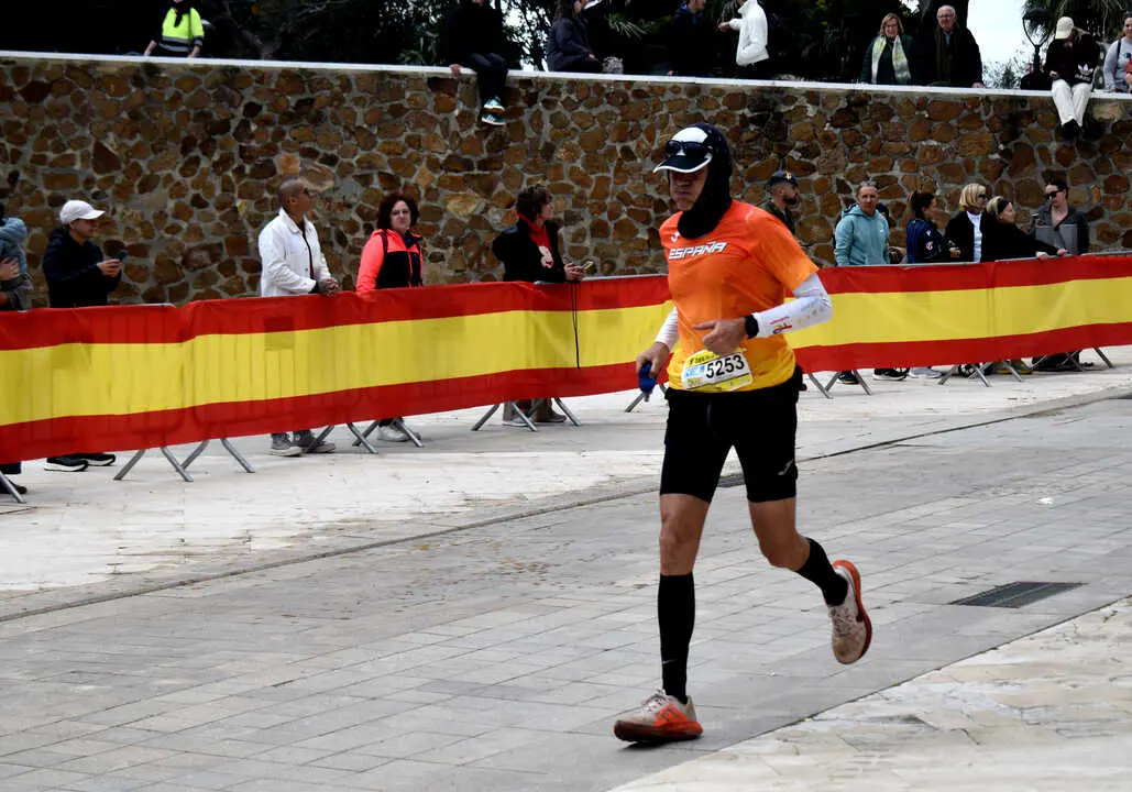 Llegada a meta de la prueba de 50 kil&oacute;metros de la Cuna de la Legi&oacute;n de Ceuta (59)