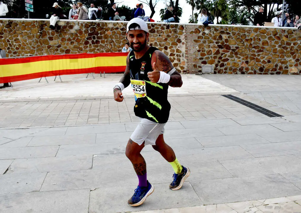 Llegada a meta de la prueba de 50 kil&oacute;metros de la Cuna de la Legi&oacute;n de Ceuta (50)