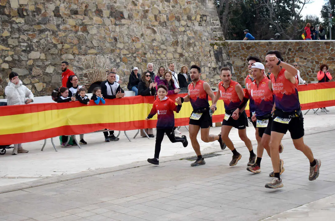 Llegada a meta de la prueba de 50 kil&oacute;metros de la Cuna de la Legi&oacute;n de Ceuta (29)