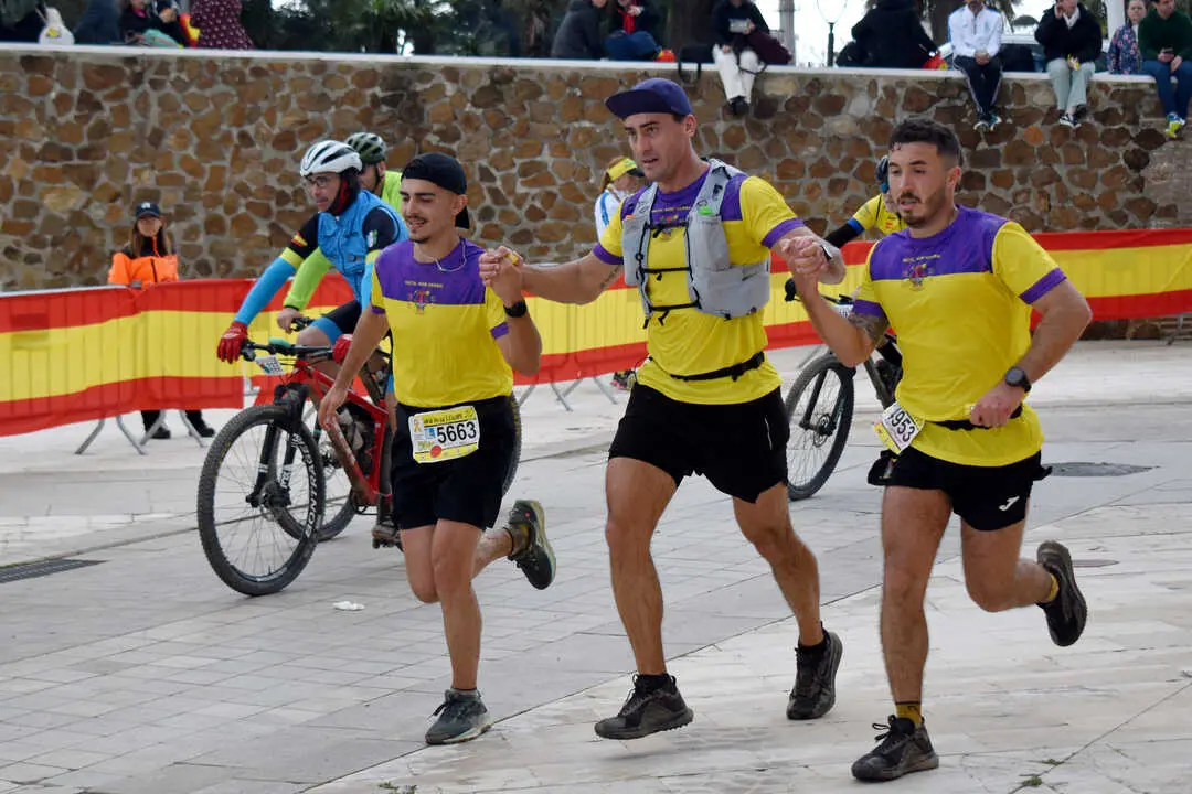 Llegada a meta de la prueba de 50 kil&oacute;metros de la Cuna de la Legi&oacute;n de Ceuta (24)