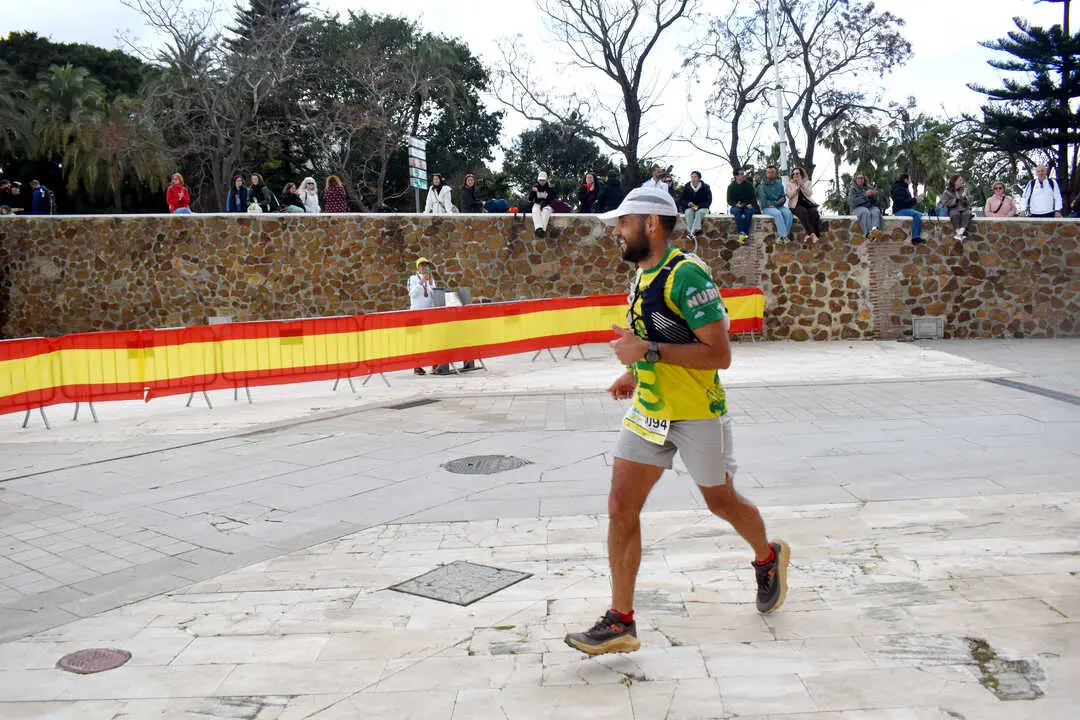 Llegada a meta de la prueba de 50 kil&oacute;metros de la Cuna de la Legi&oacute;n de Ceuta (22)