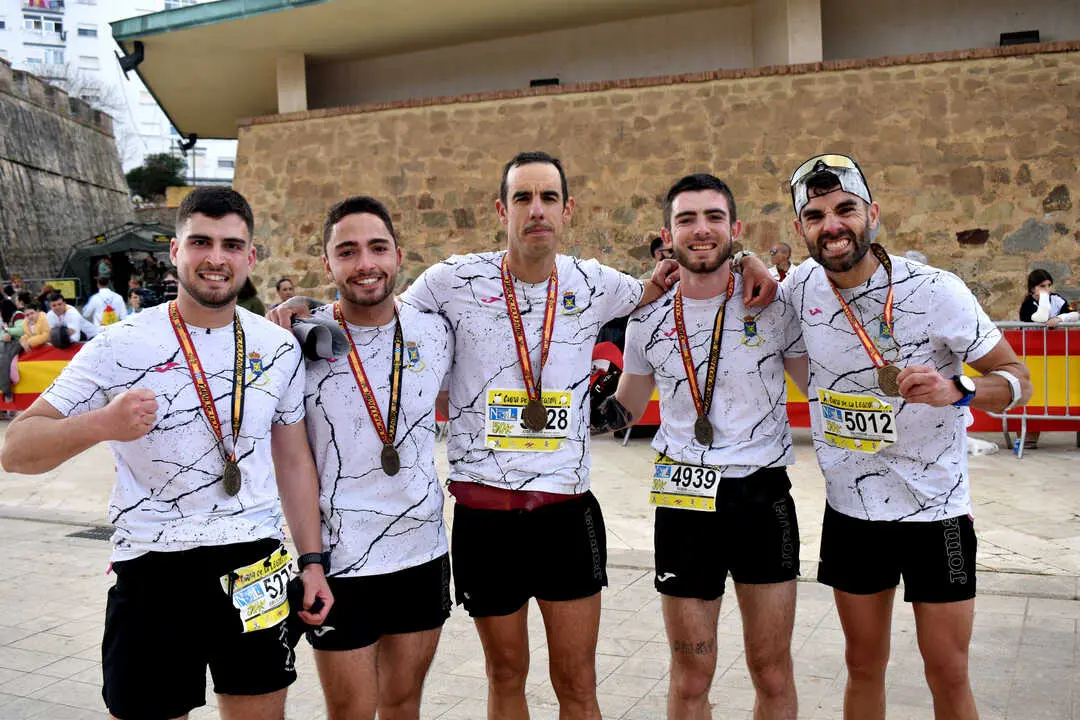 Llegada a meta de la prueba de 50 kil&oacute;metros de la Cuna de la Legi&oacute;n de Ceuta (15)