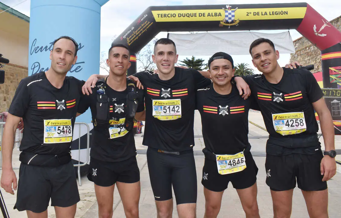 Llegada a meta de la prueba de 50 kil&oacute;metros de la Cuna de la Legi&oacute;n de Ceuta (5)