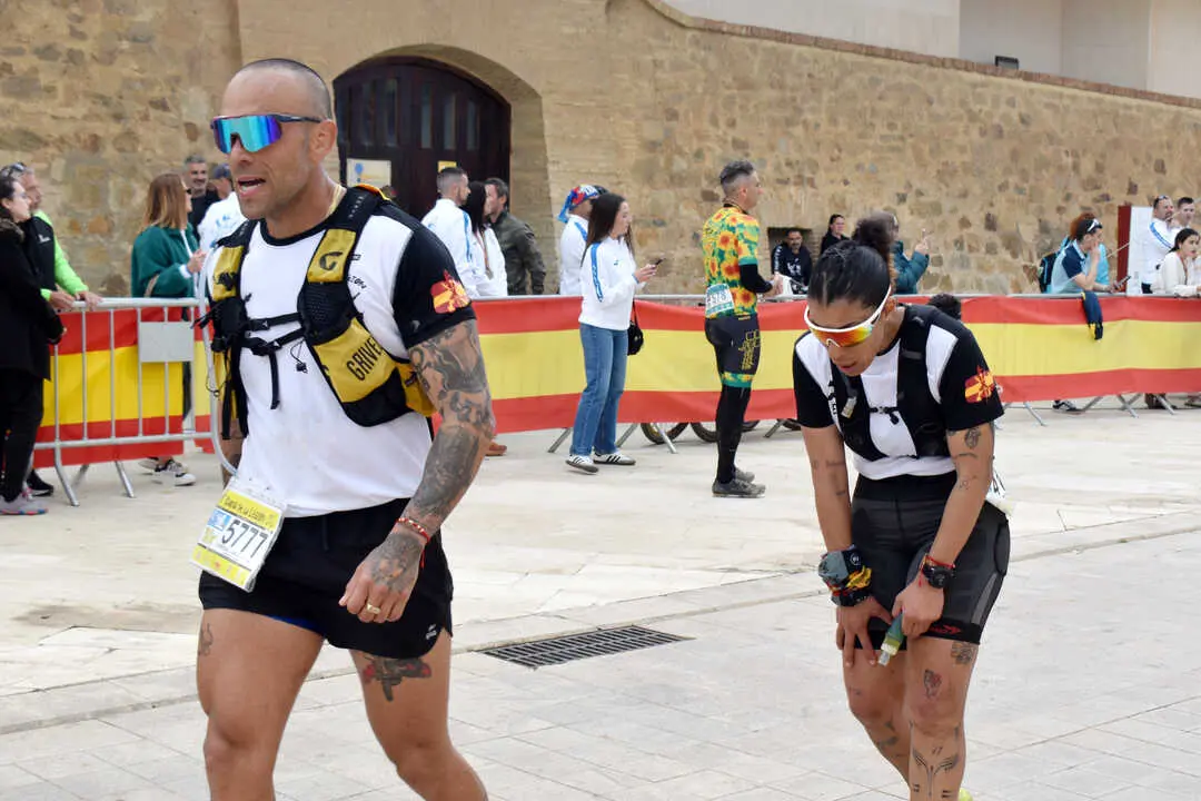 Llegada a meta de la prueba de 50 kil&oacute;metros de la Cuna de la Legi&oacute;n de Ceuta (92)