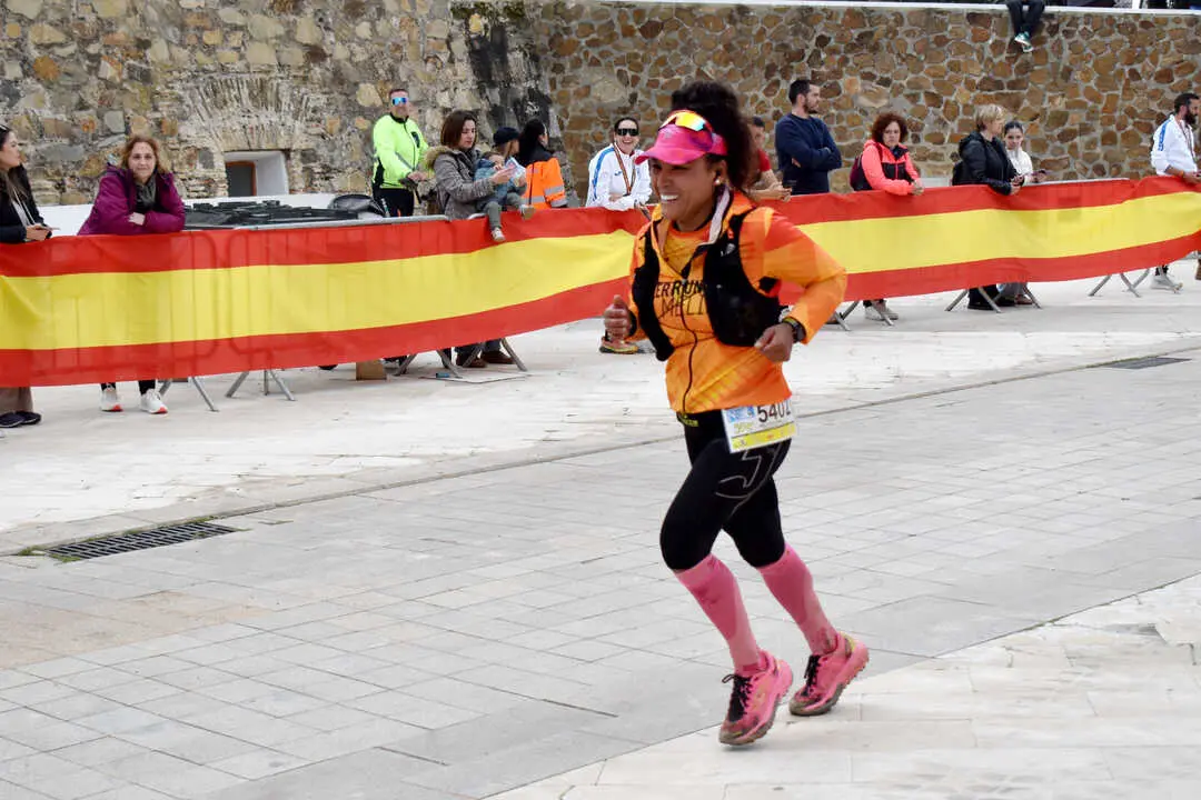 Llegada a meta de la prueba de 50 kil&oacute;metros de la Cuna de la Legi&oacute;n de Ceuta (86)